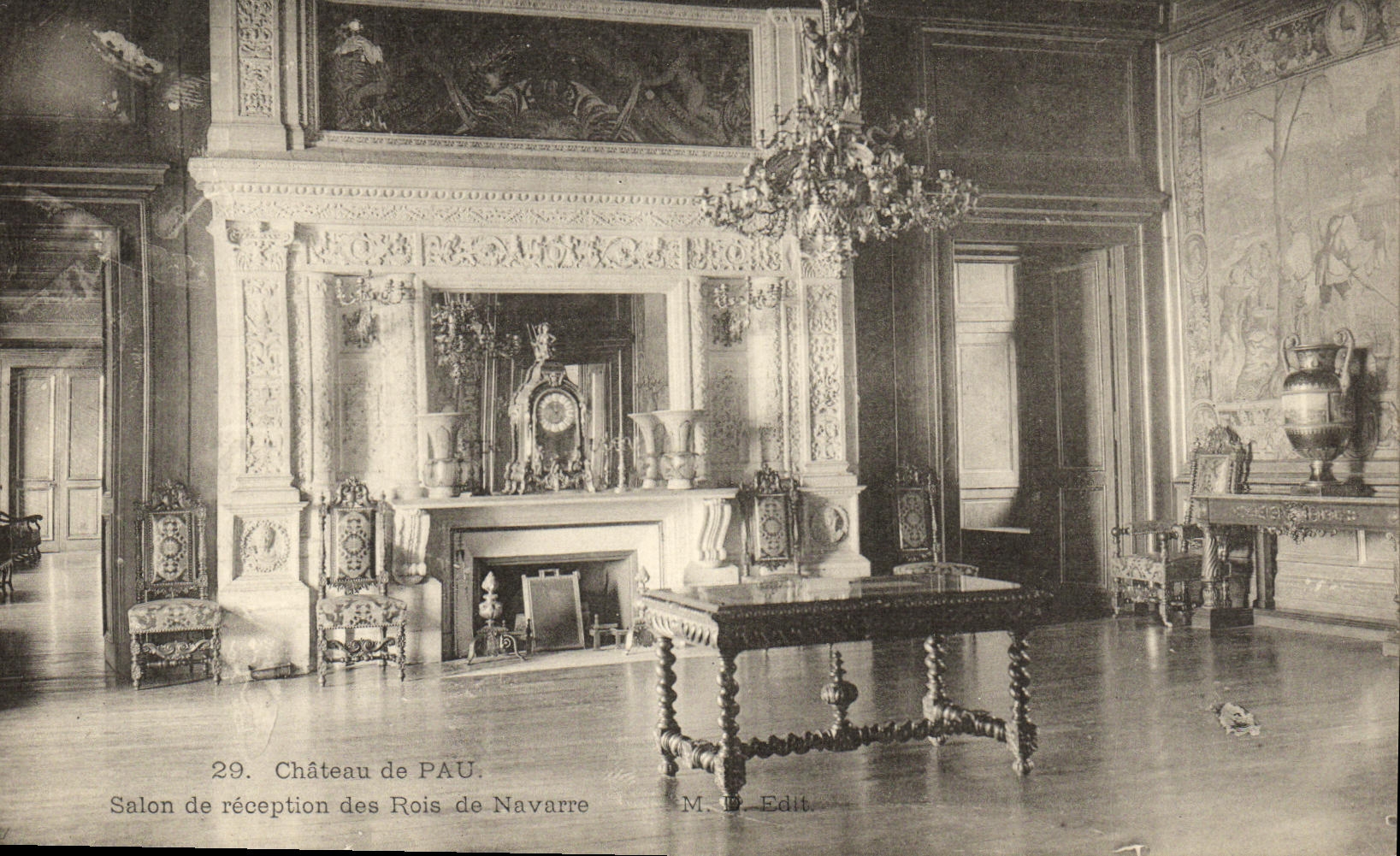 VINTAGE POSTCARD Pau Castle of Reception room of Kings de Navarre