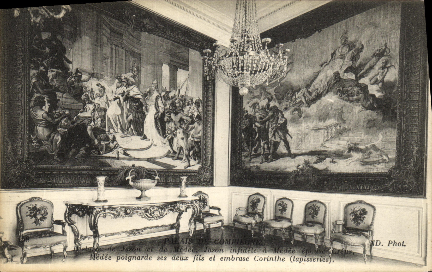CPA Compiegne Medee poignarde ses deux fils et embrase Corinthe Tapisseries