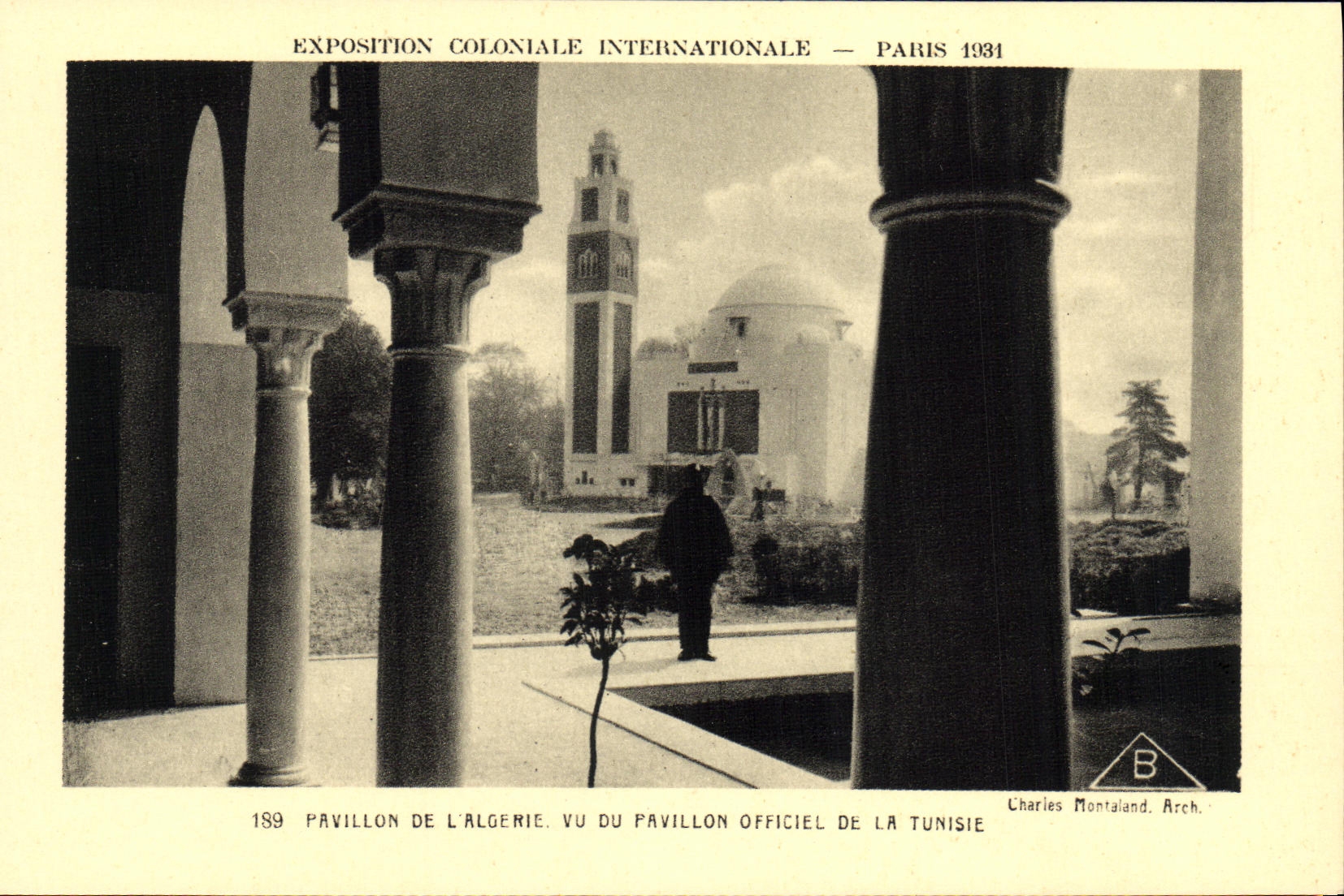 CPA Paris Pavillon De L Algerie Vu Du Pavillon Officiel De La Tunisie Exposition coloniale internationale 1931