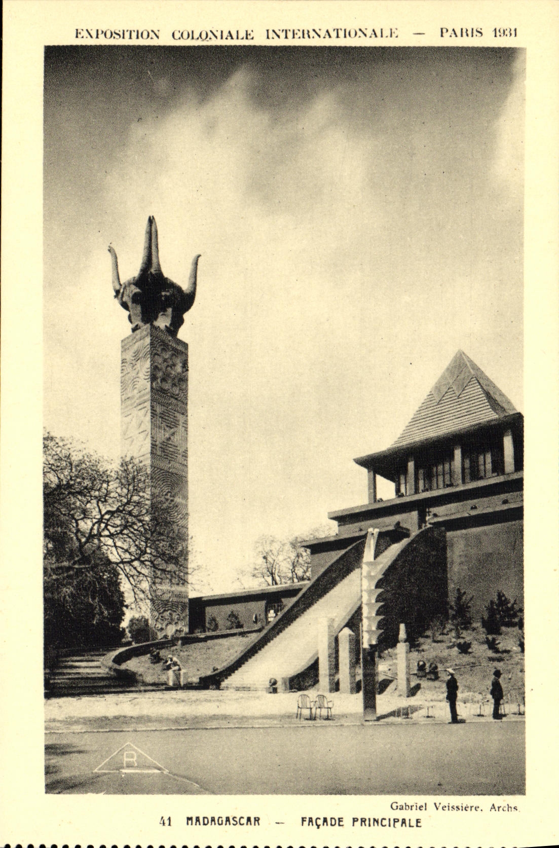 CPA Paris Exposition Coloniale Internationale 1931 Madagascar Facade principale