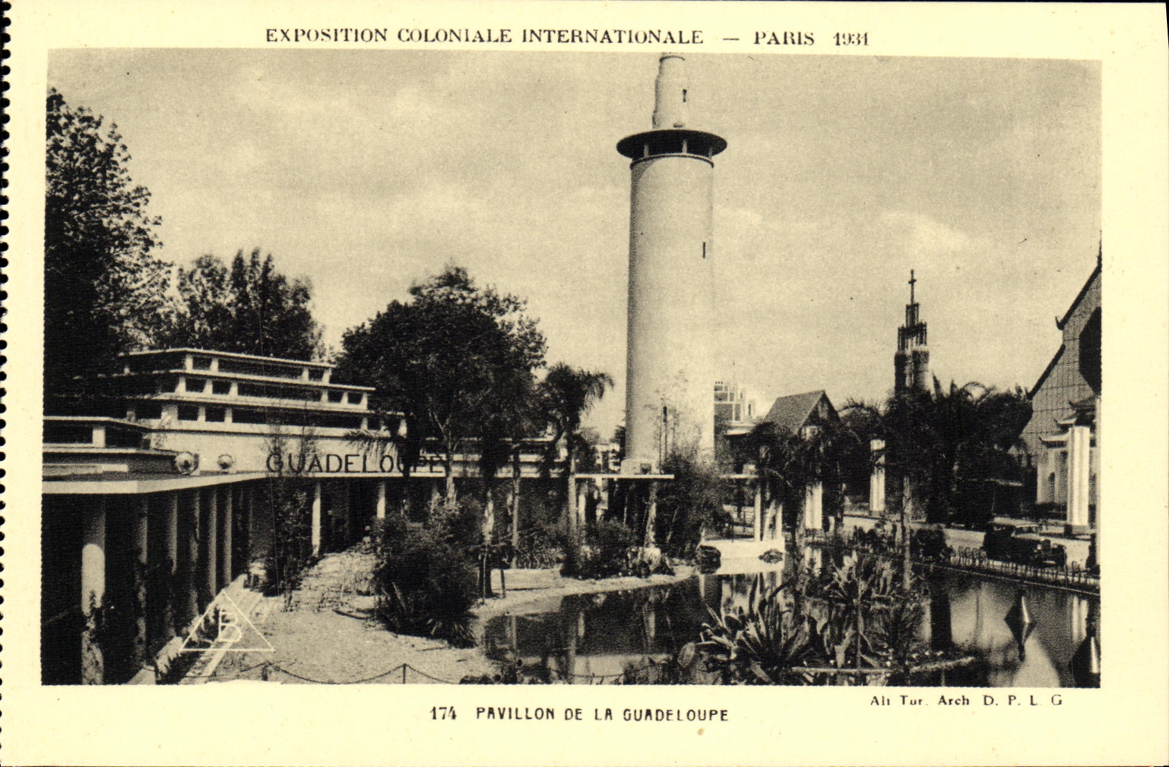 CPA Paris Exposition Coloniale Internationale Pavillon De la Guadeloupe