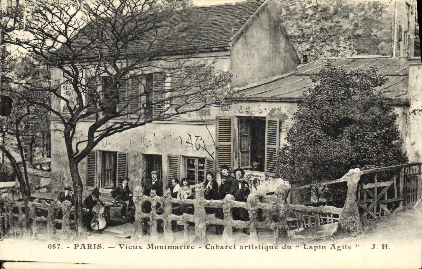 CPA Paris Vieux Montmartre Cabaret artistique du Lapin Agile