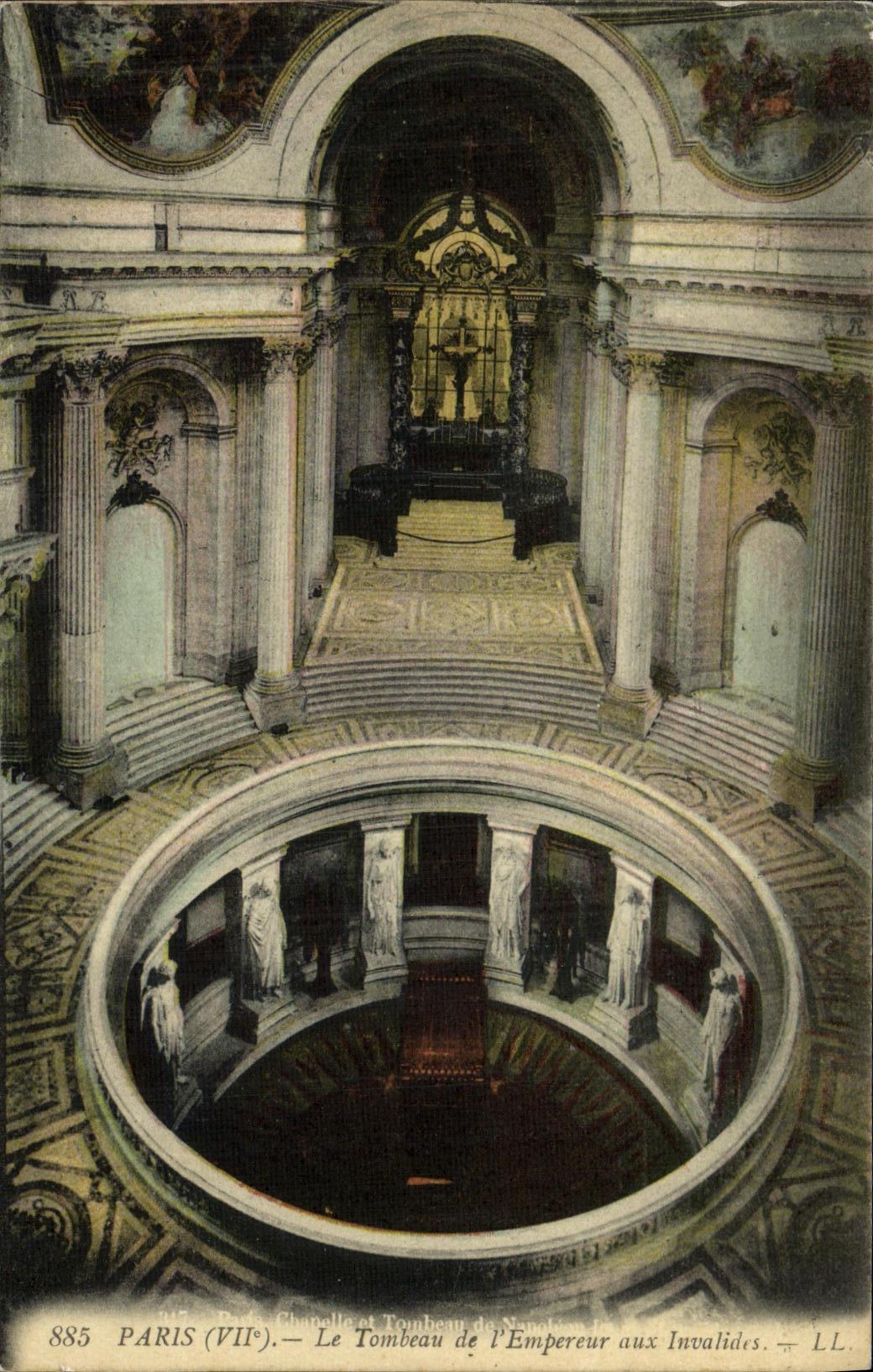 CPA Paris Le Tombeau de L Empereur aux Invalides Napoleon 1er