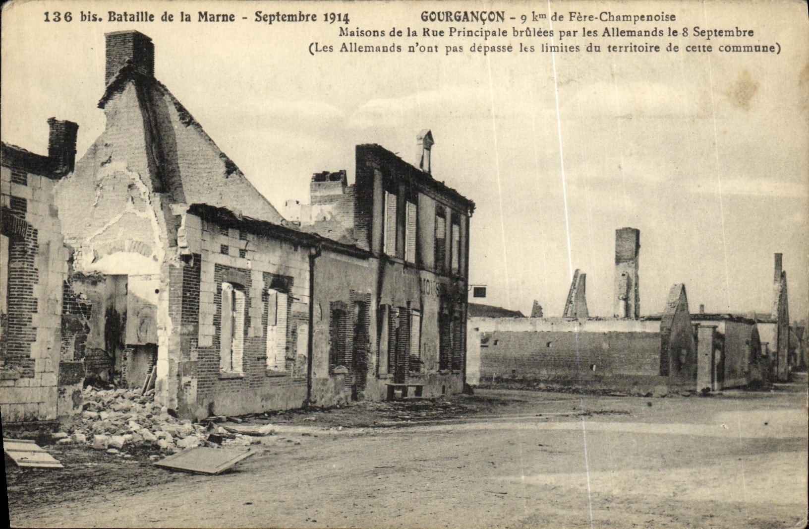 VINTAGE POSTCARD Gourgancon Fere Champagne Houses of the main street burned by German Militaria