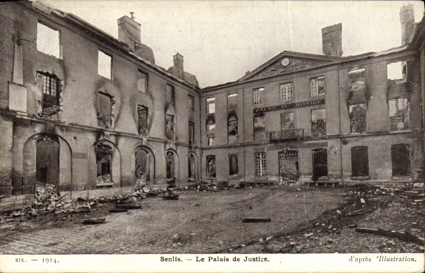 CPA Senlis Le Palais de Justice Militaria