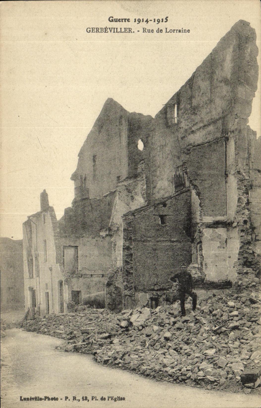 VINTAGE POSTCARD Gerbeviller Street of Lorraine Militaria