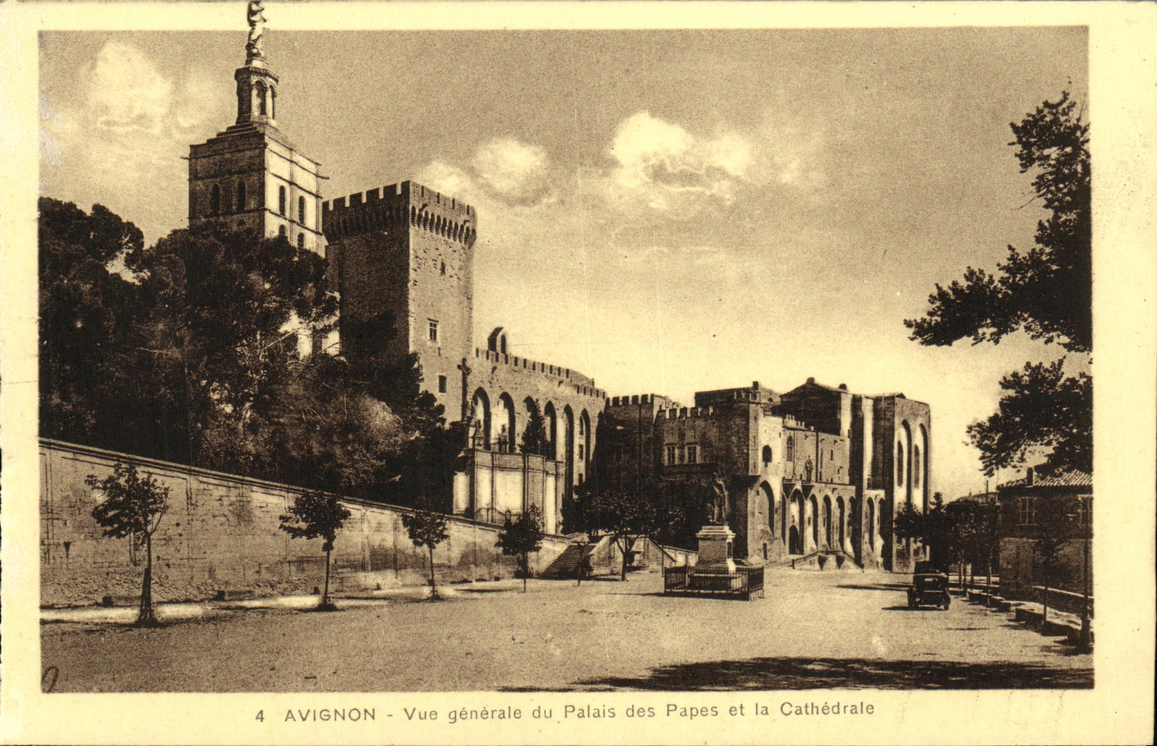 Opinion de Avignon de la POSTAL de la VENDIMIA del paladar y de la catedral