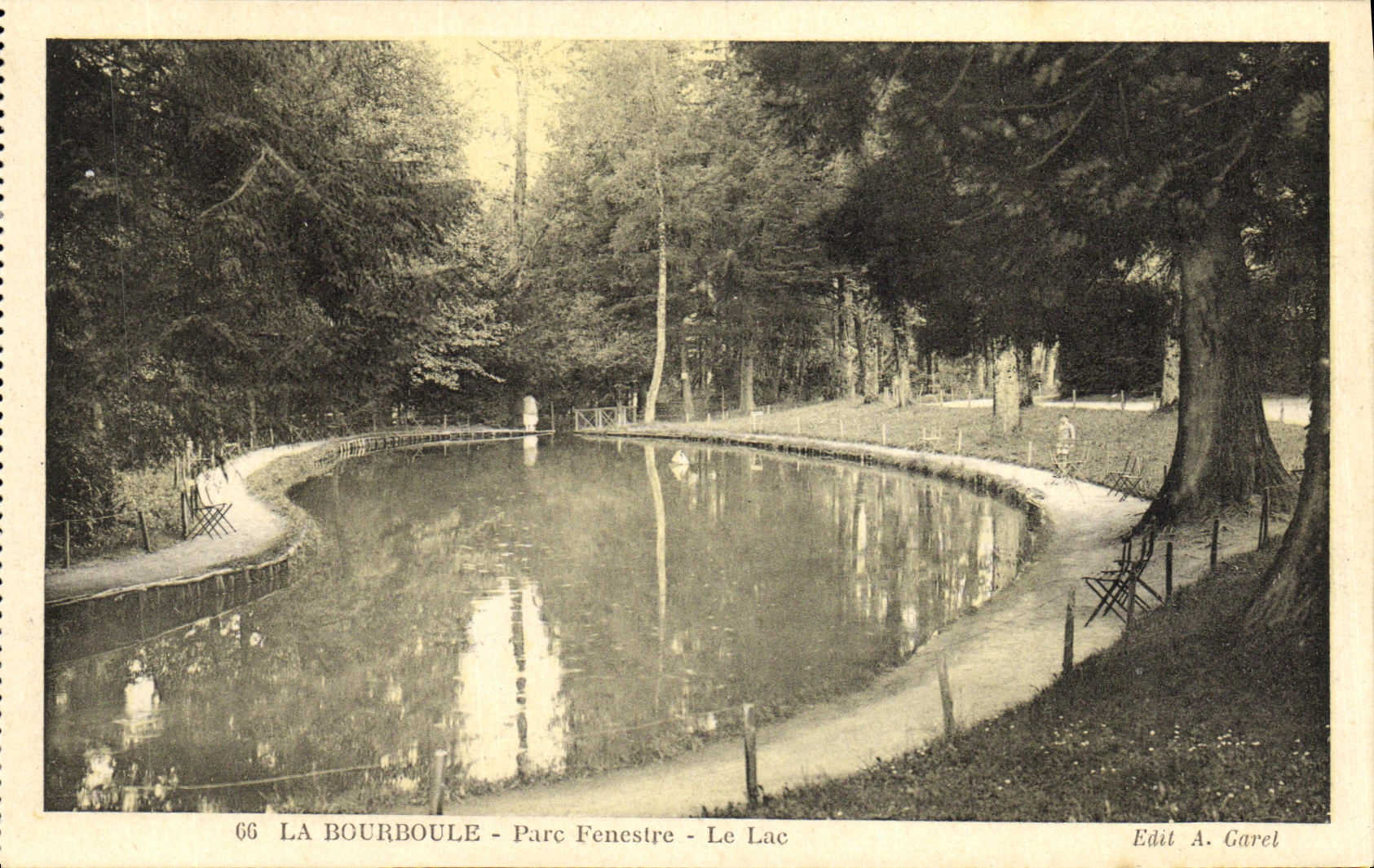 CPA La Bourboule Parc Fenestre Le Lac