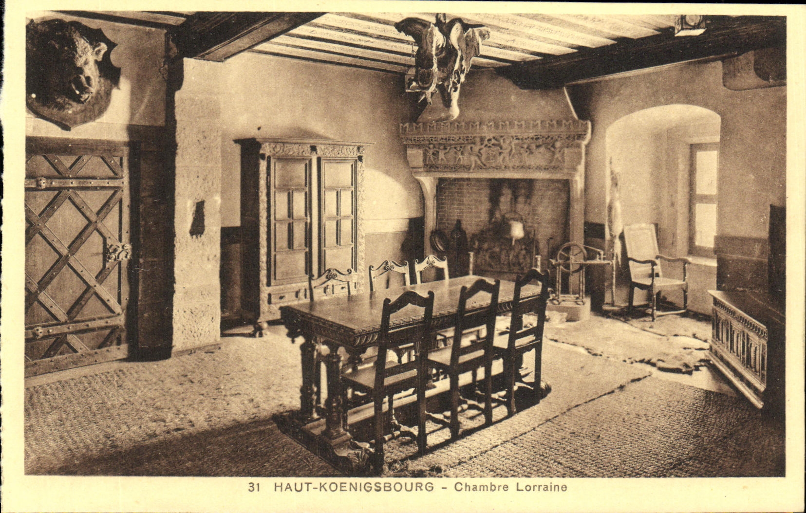 VINTAGE POSTCARD High Koenigsbourg Lorraine Room