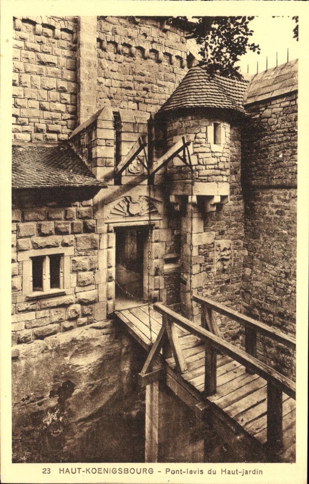 VINTAGE POSTCARD High Koenigsbourg Bridge levis of the High Garden