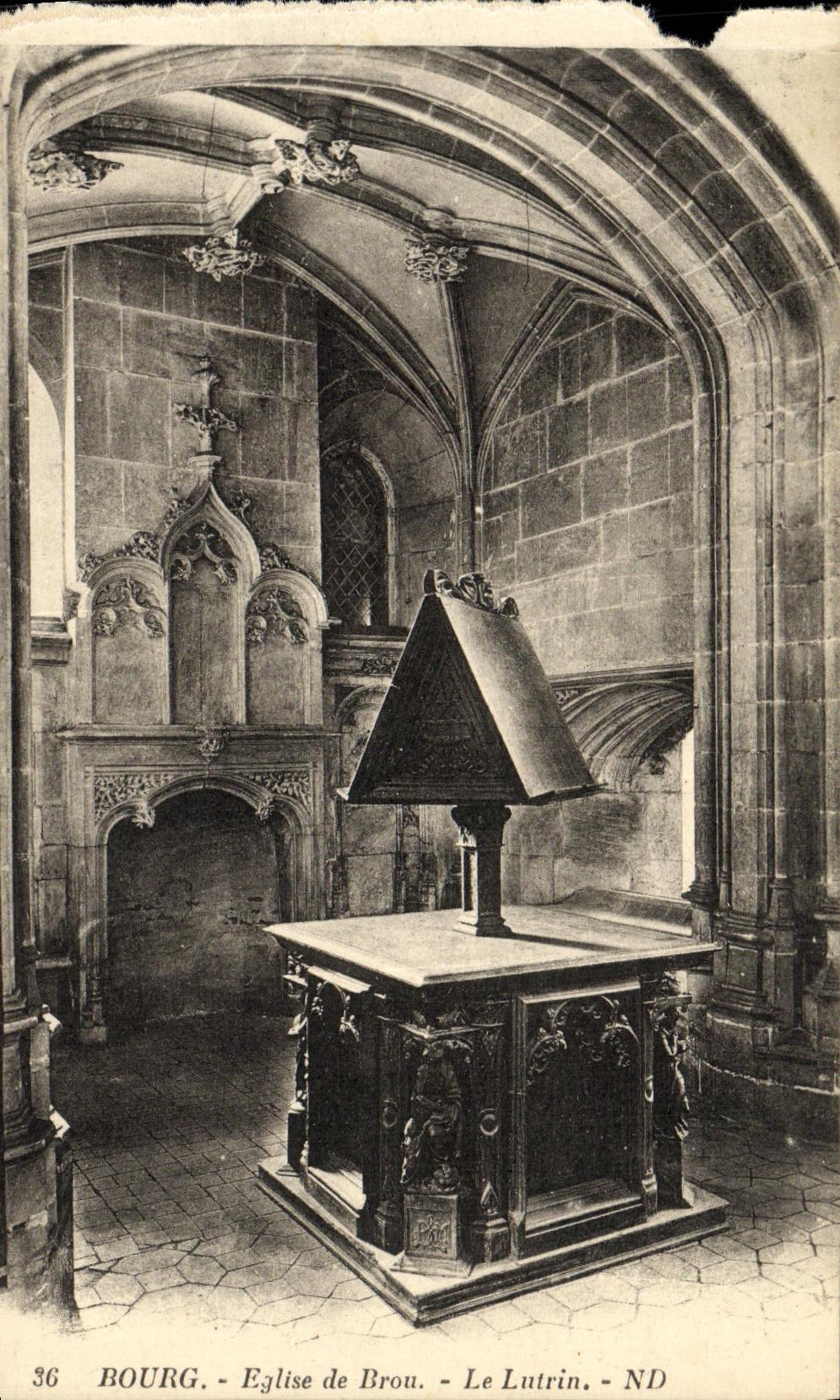 CPA Bourg Eglise de Brou Le Lutrin