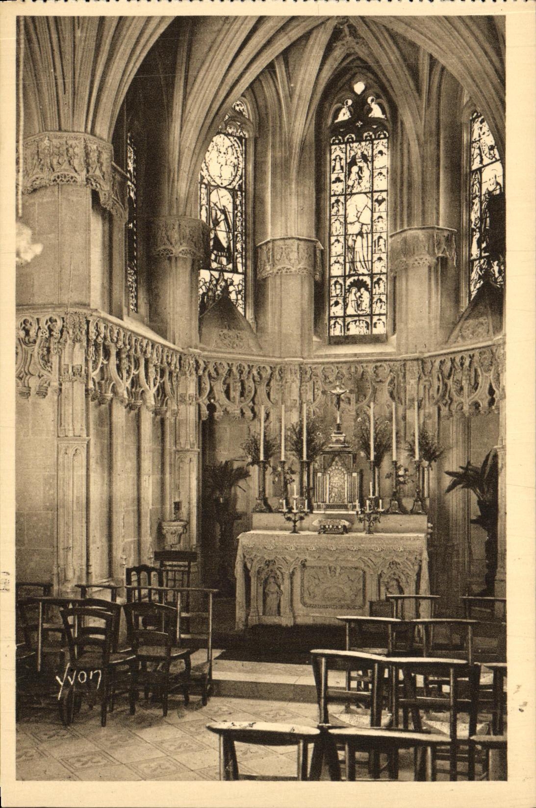 CPA Amboise Chateau Interieur de la Chapelle Saint Hubert