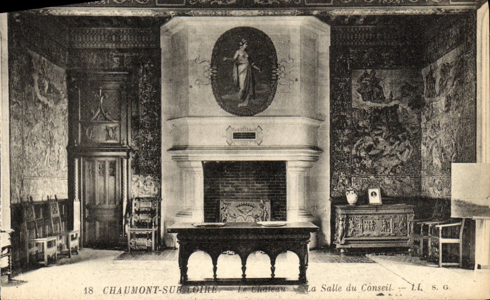 CPA Chaumont Sur Loire Le Chateau la salle du conseil