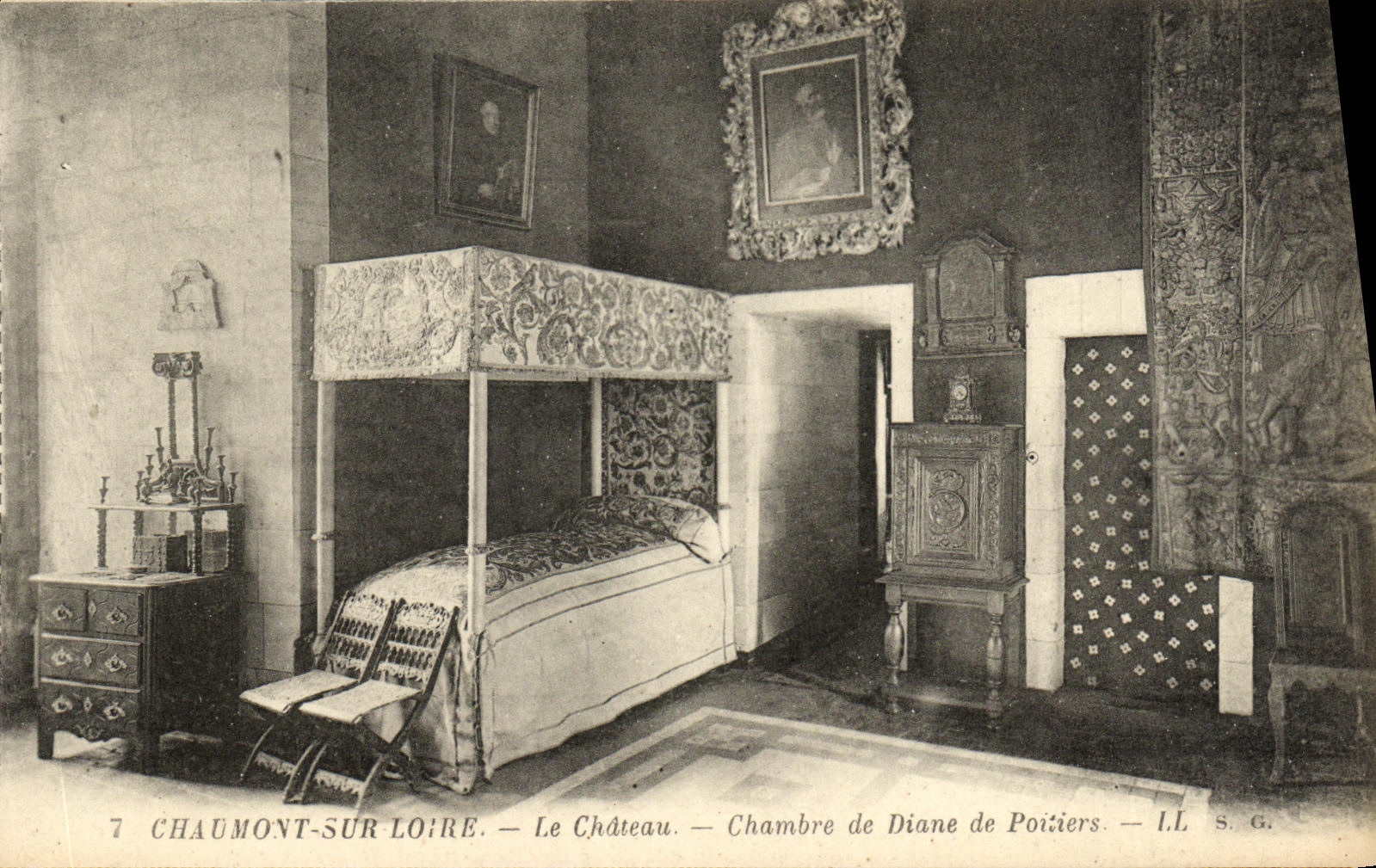 CPA Chaumont Sur Loire Le Chateau Chambre de Diane de Portiers