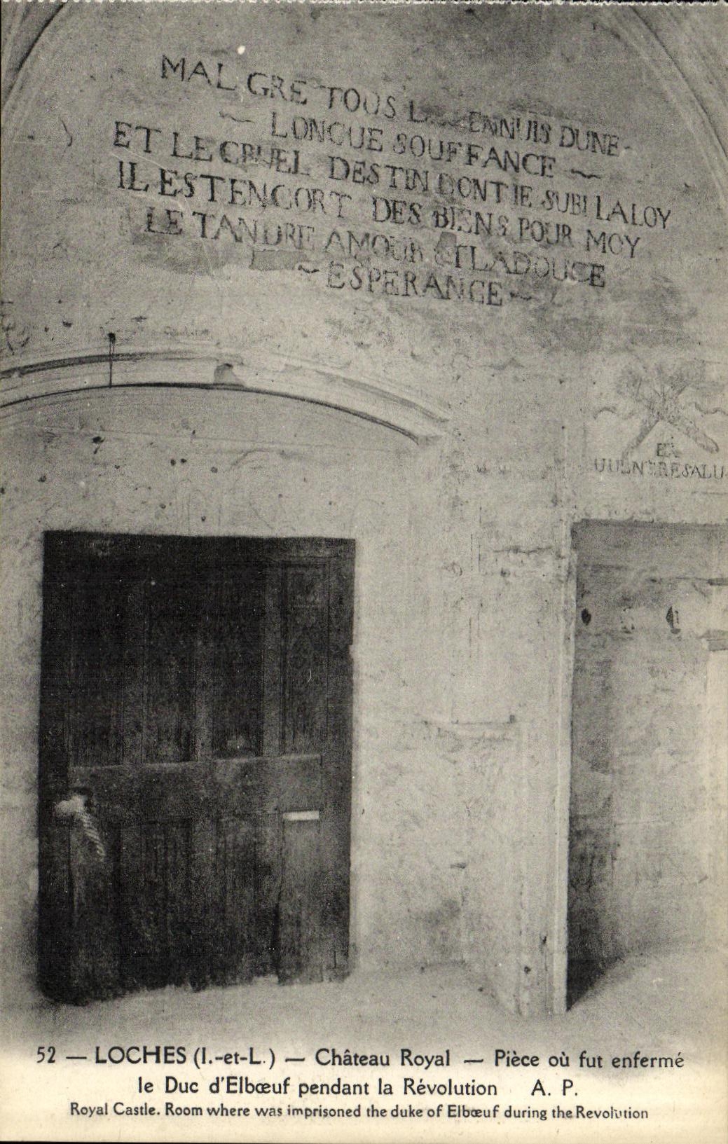 CPA Loches Chateau Royal Piece ou Fut enferme le duc d Elboeuf pendant la revolution