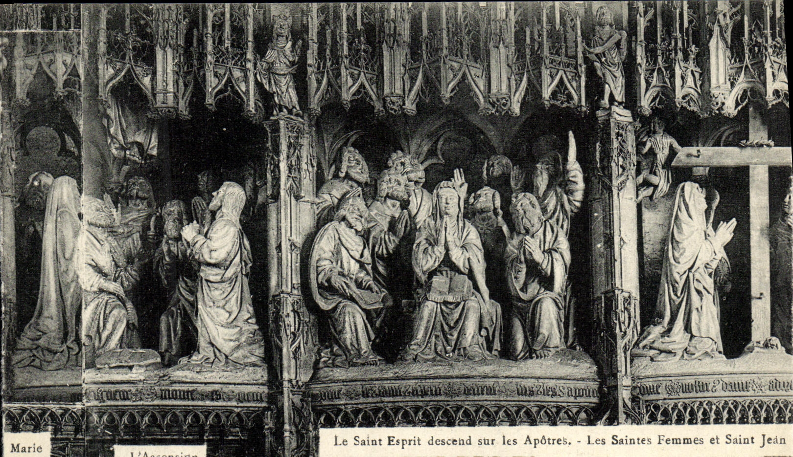 CPA Le Sainte Esprit descend sur les Apotres Les Saintes Femmes et Saint Jean Chartres