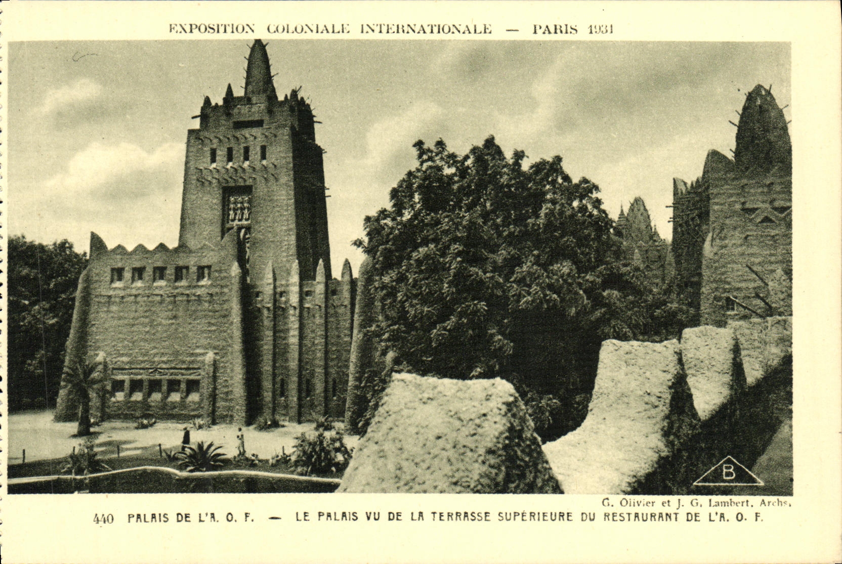 CPA Exposition Colonlale Internationale Paris 1931 Palais de l AOF Le palais vu de la terrasse superieure du restaurant