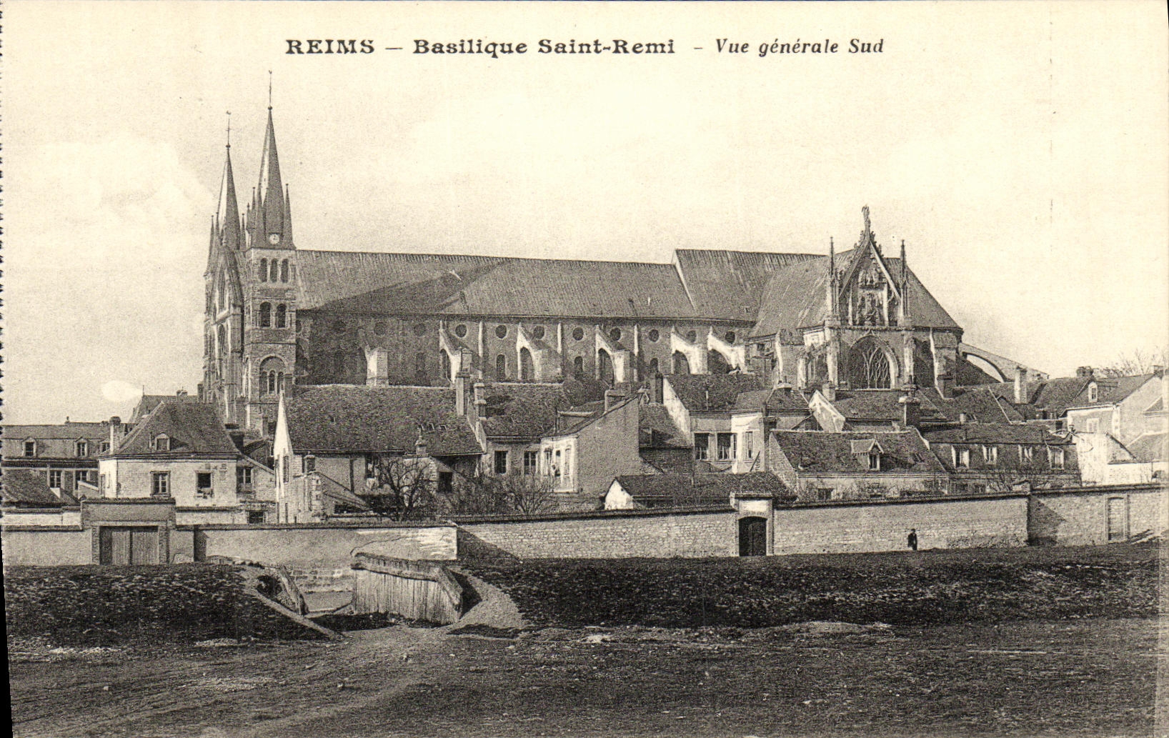 VINTAGE POSTCARD Rheims Basilica Saint Remi View Southern