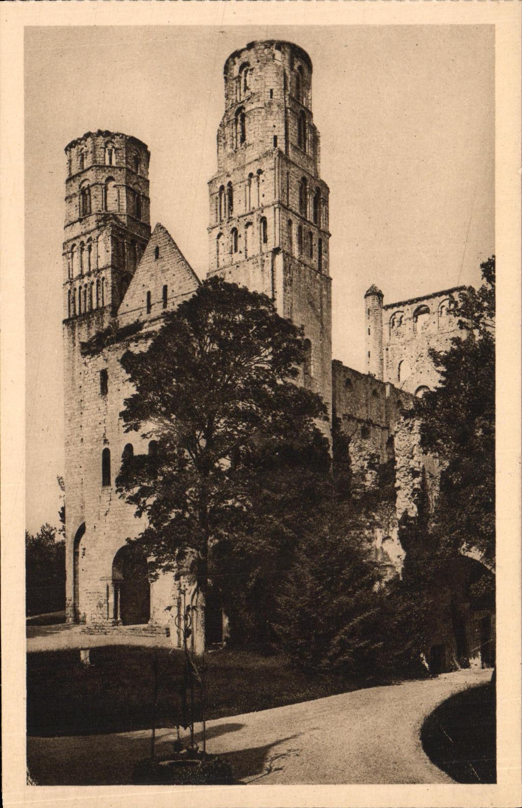VINTAGE POSTCARD Old Abbey De Jumieges Both Tours