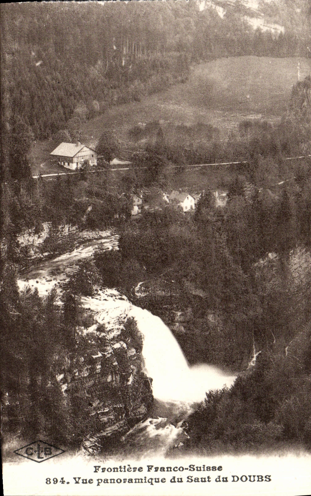 CPA Frontiere Franco Suisse Vue Panoramique du Saut du Doubs