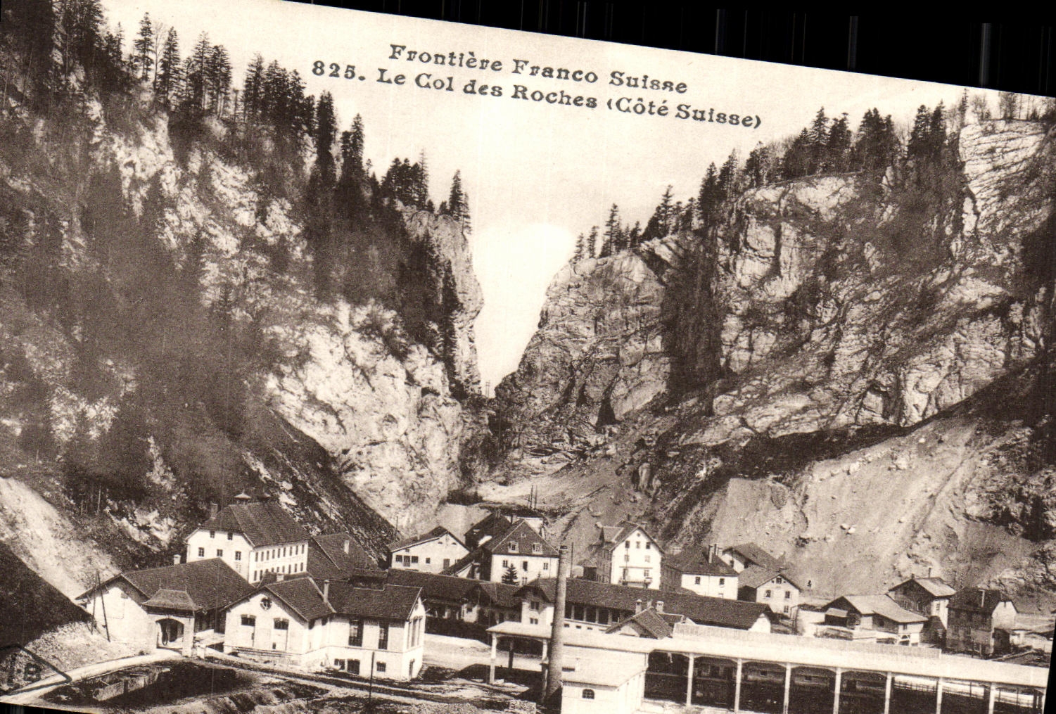 CPA Frontiere Franco Suisse Le col des roches Cote Suisse
