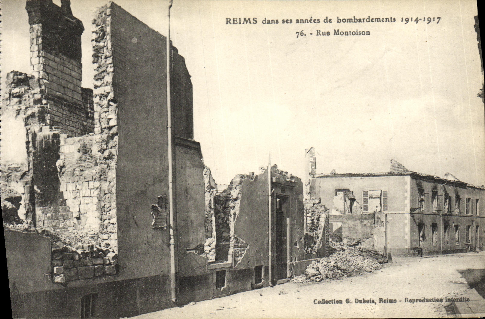 VINTAGE POSTCARD Rheims In its years of Bombardments Street Montoison Militaria