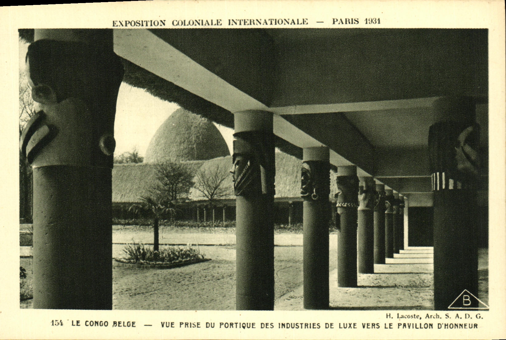 CPA Exposition Colonlale Internationale 1931 Paris Vue Prise Du Portique Des Industries De Luxe Vers le pavillon d honneur
