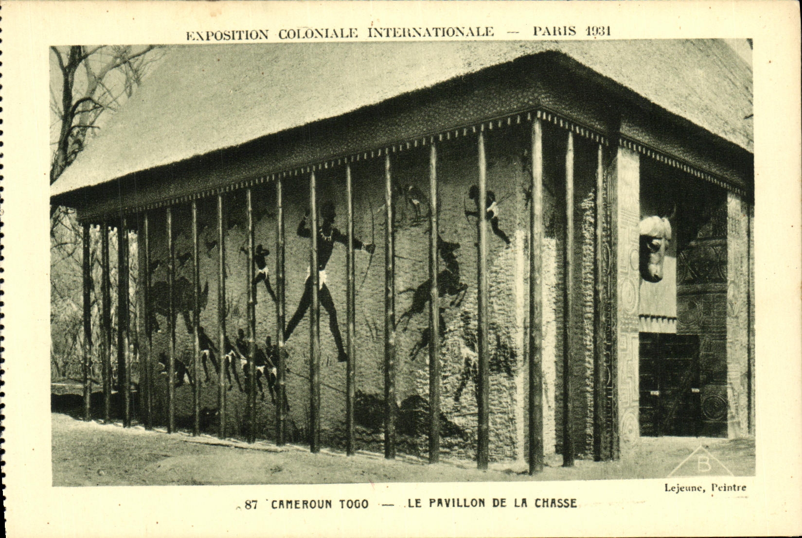 CPA Exposition Colonlale Internationale 1931 Paris Cameroun Le Pavillon de la chasse