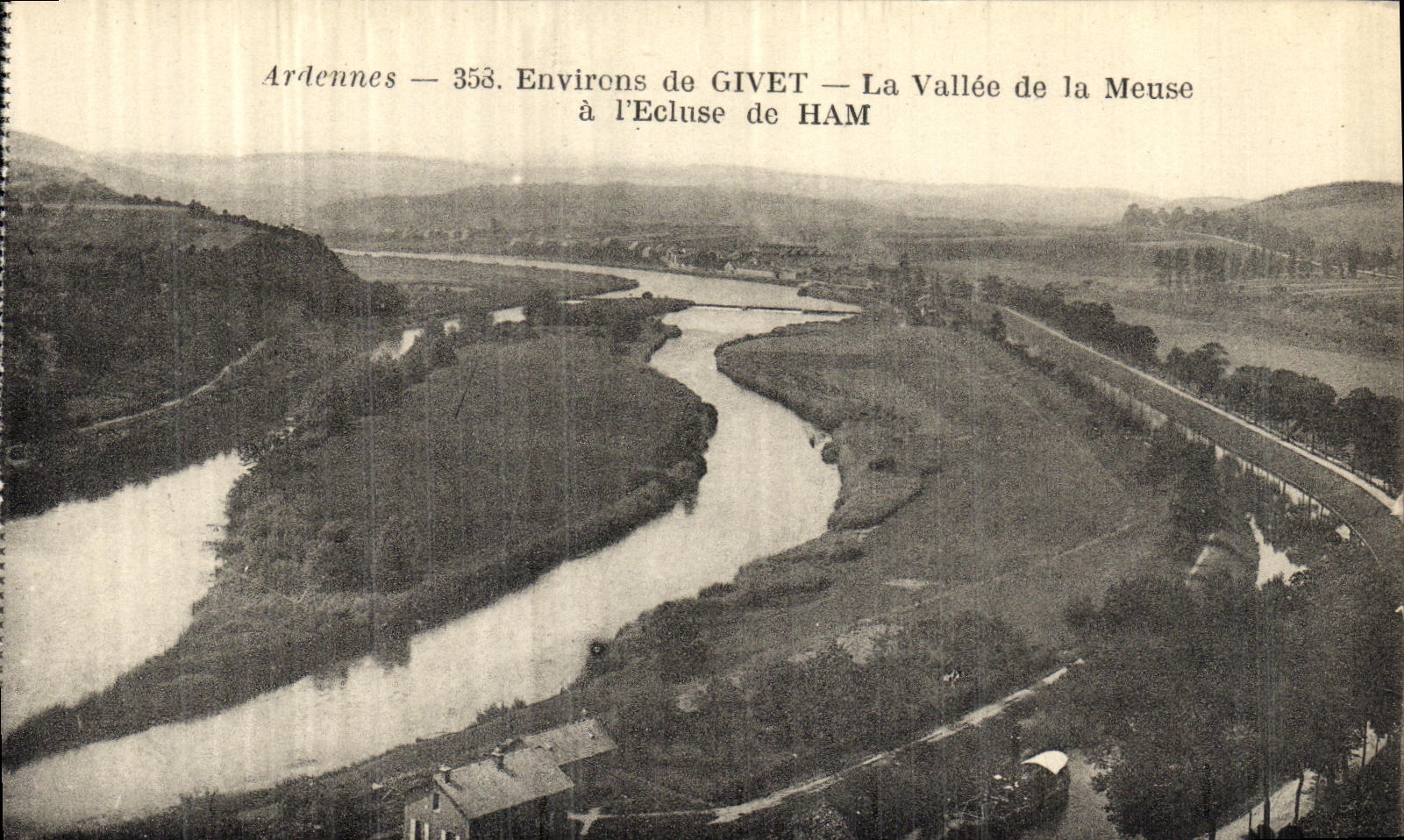 CPA Environs de Givet La Vallee de La Meuse a L Ecluse de Ham