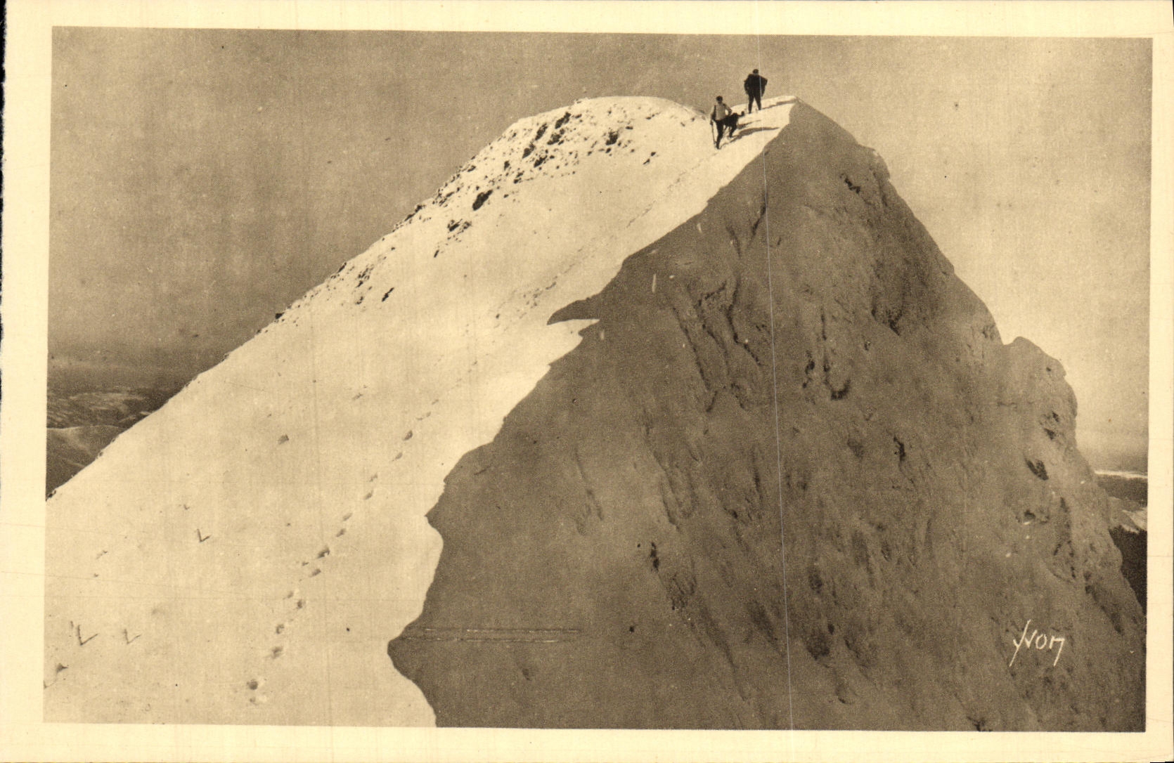 CPA La Tolede Auvergnate Salers Sommet du Puy Mary en Hiver
