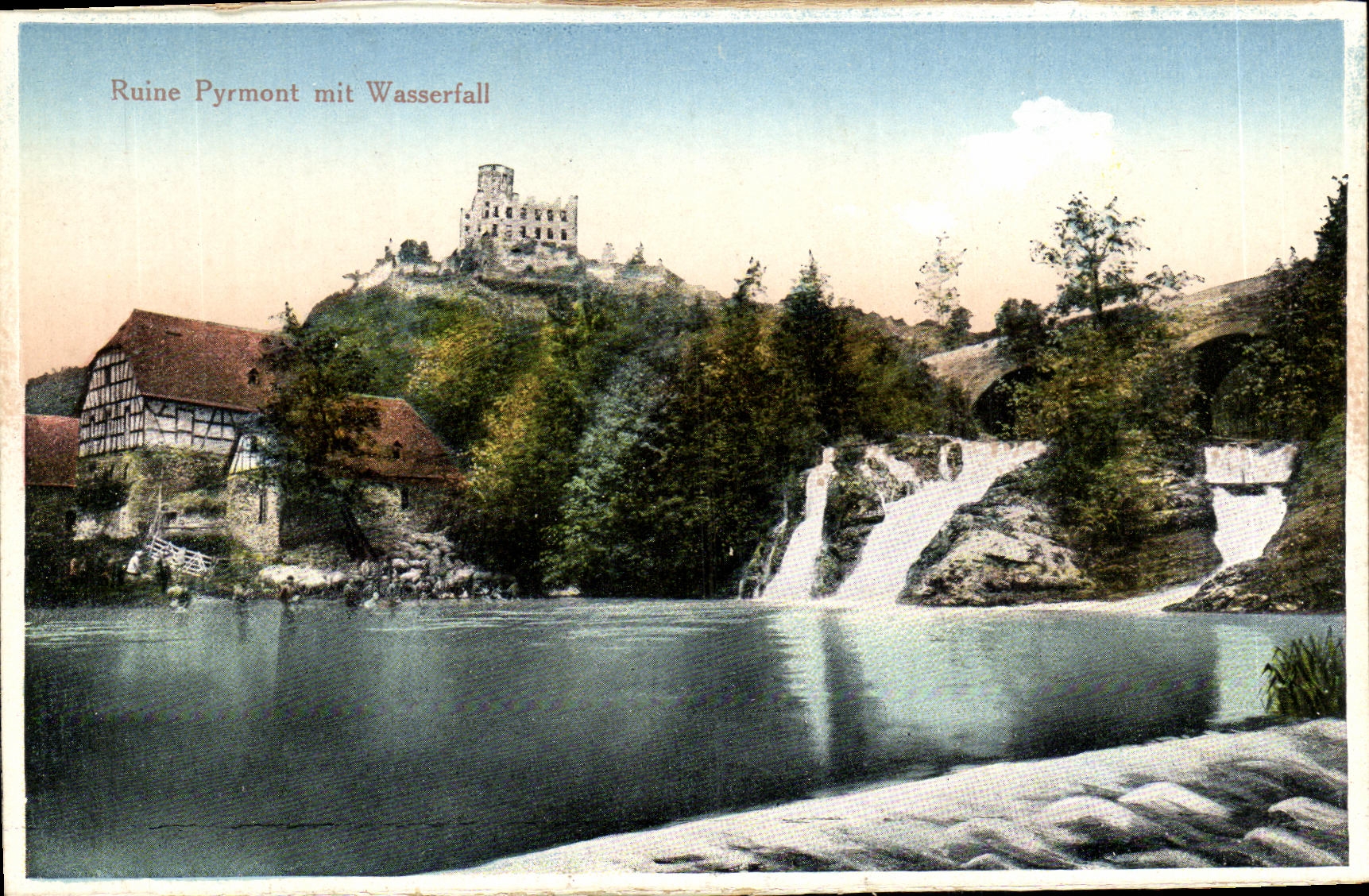 VINTAGE POSTCARD Ruine Pyrmont put Wasserfall