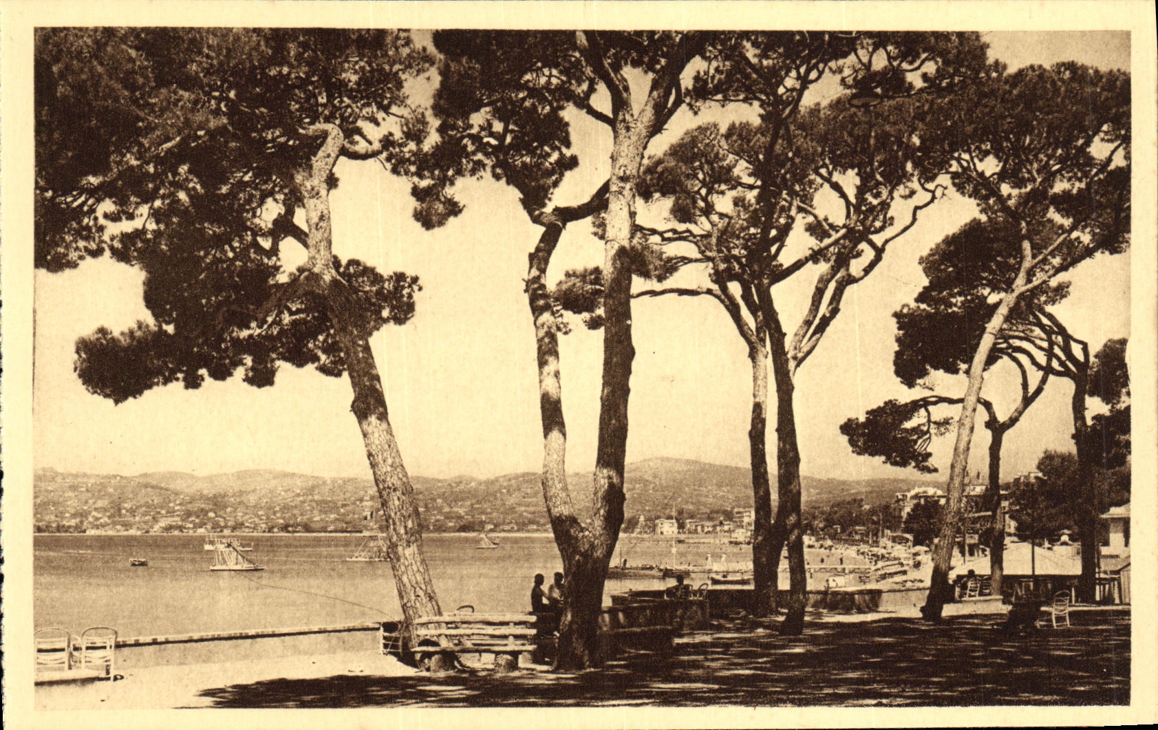 CPA Juan Les Pins Vue sur le Goife Juan