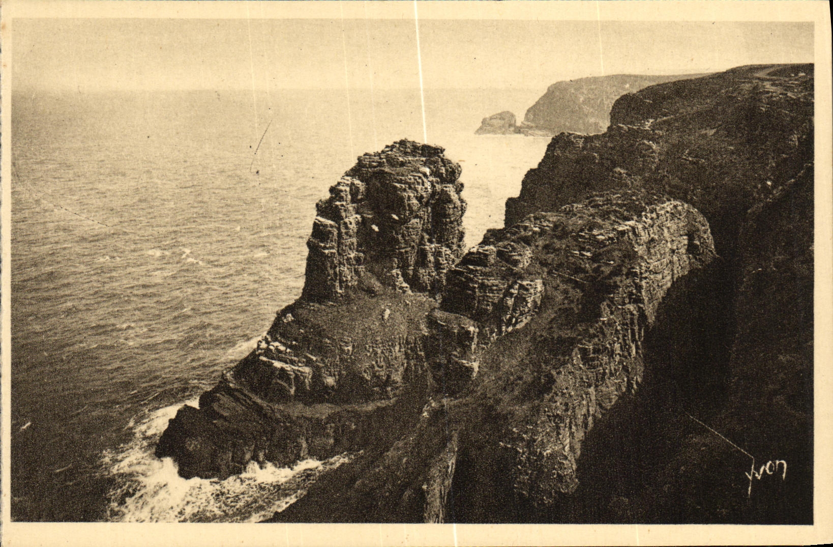 CPA Bretagne Cap Frehel Rocher de la Grande Fauconniere