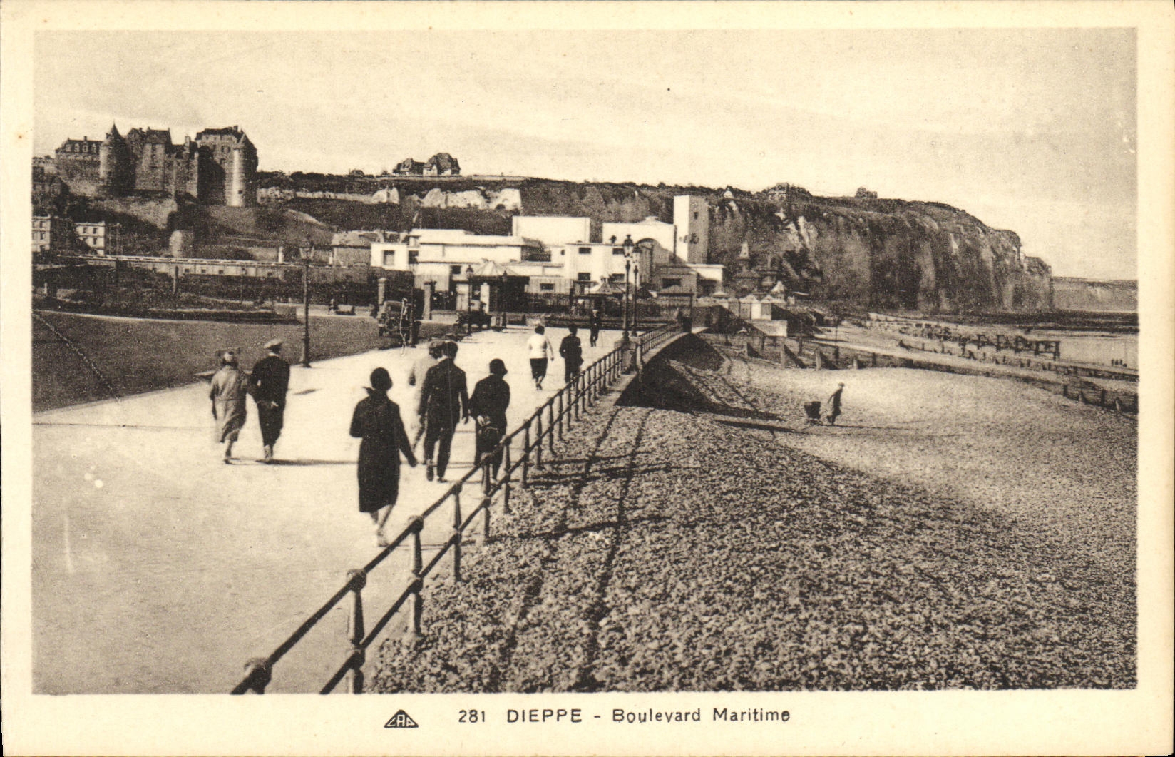 Bulevar maritimo de Dieppe de la POSTAL de la VENDIMIA