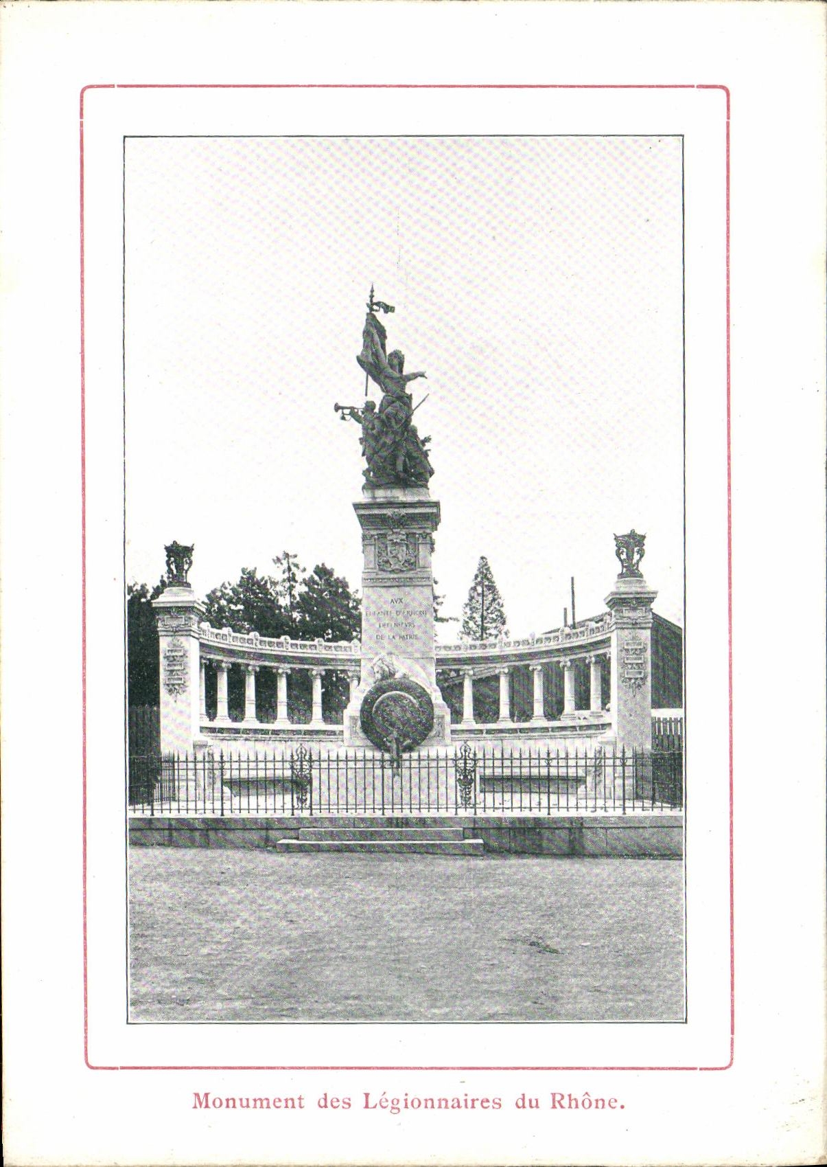 VINTAGE POSTCARD Lyon Monument of the Legionaries of the Rhone