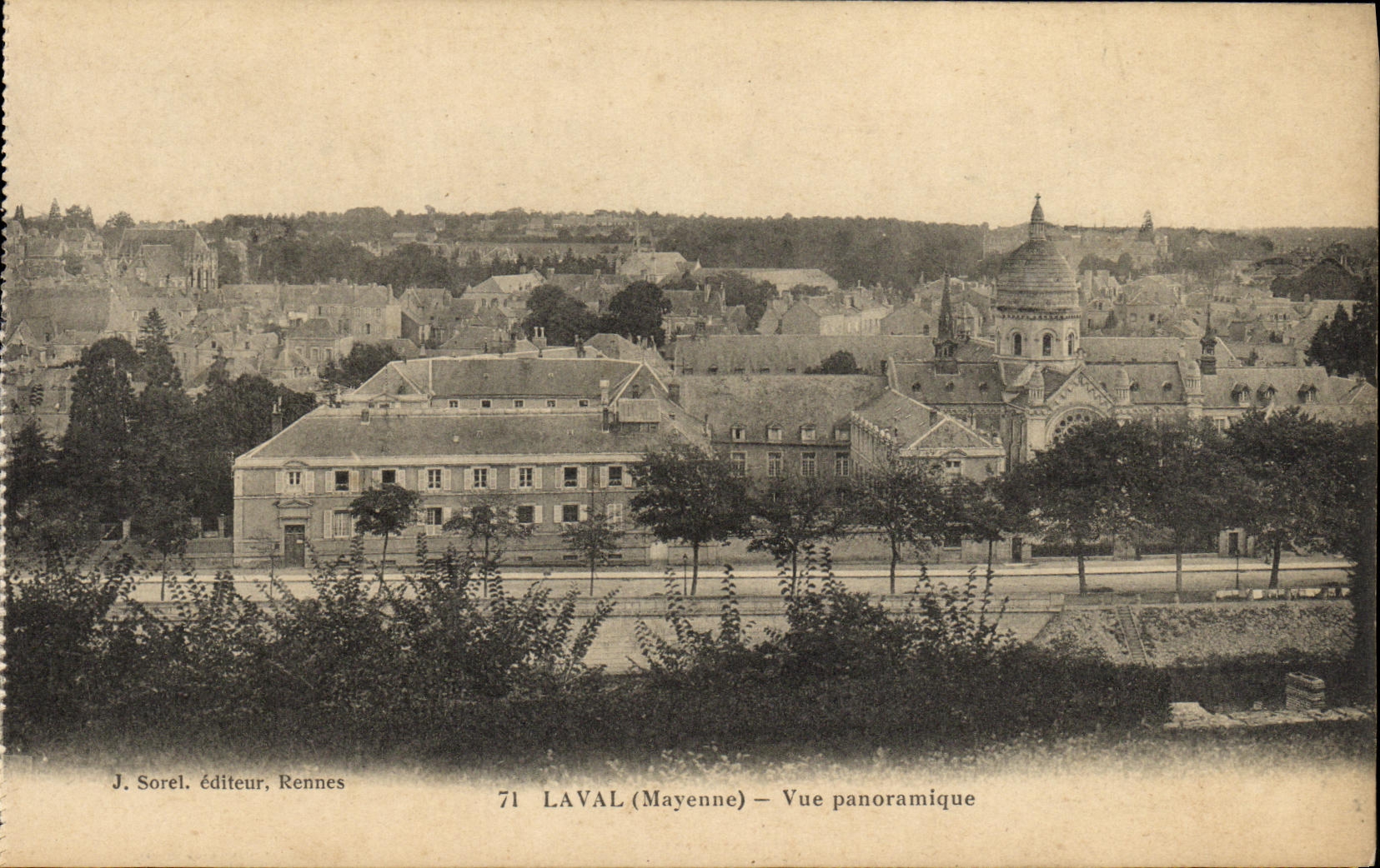 Opinion panoramica de Laval de la POSTAL de la VENDIMIA