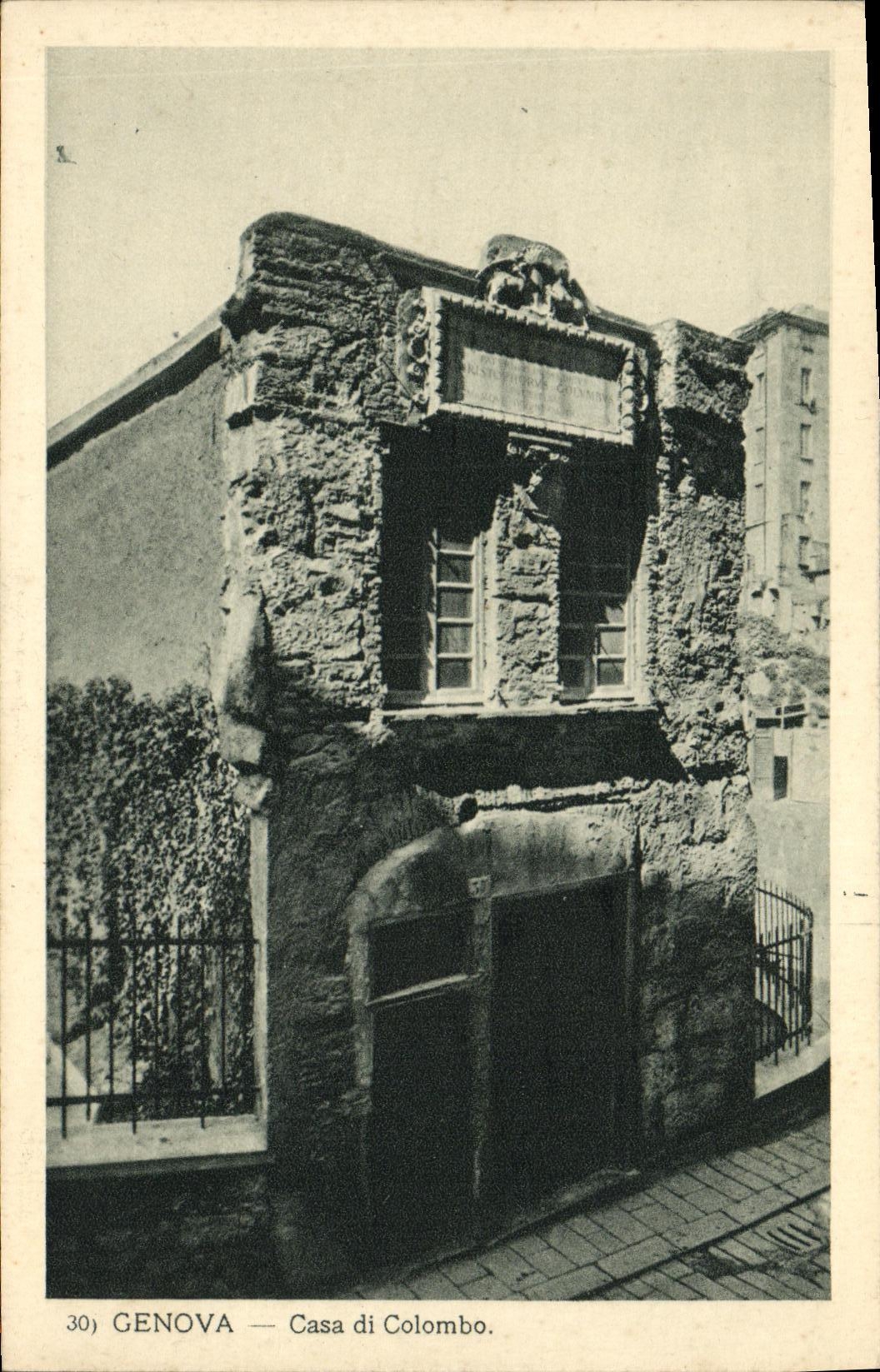 La POSTAL Genova de la VENDIMIA puso los di Colombo