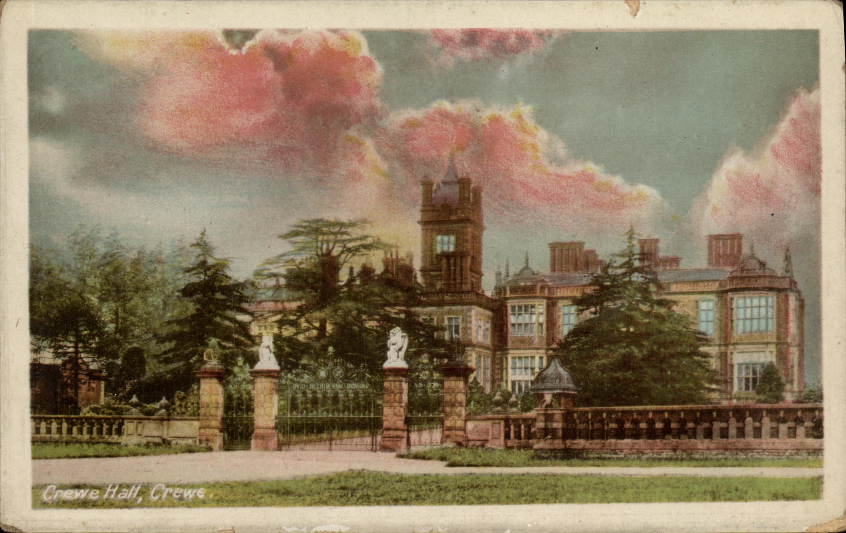 VINTAGE POSTCARD Crewe Crewe hall