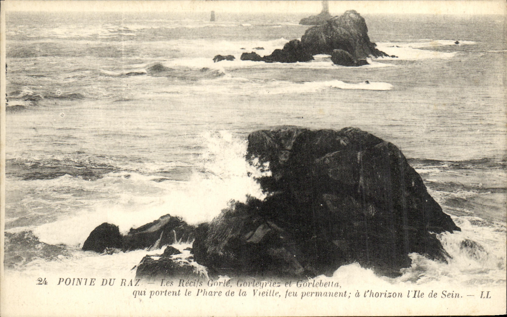 CPA La Pointe du raz Les Recifs