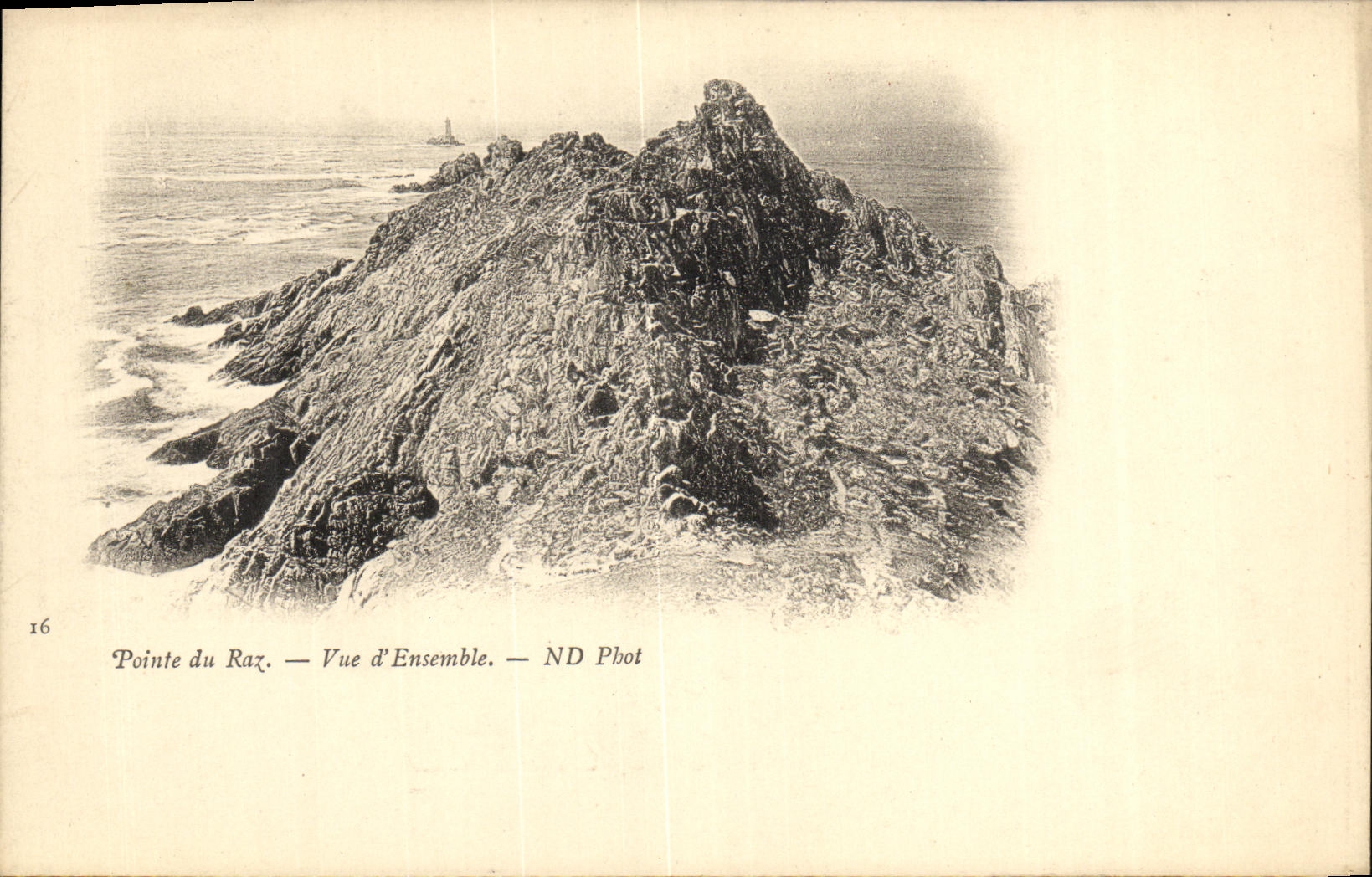 CPA La Pointe du Raz Vue d Ensemble