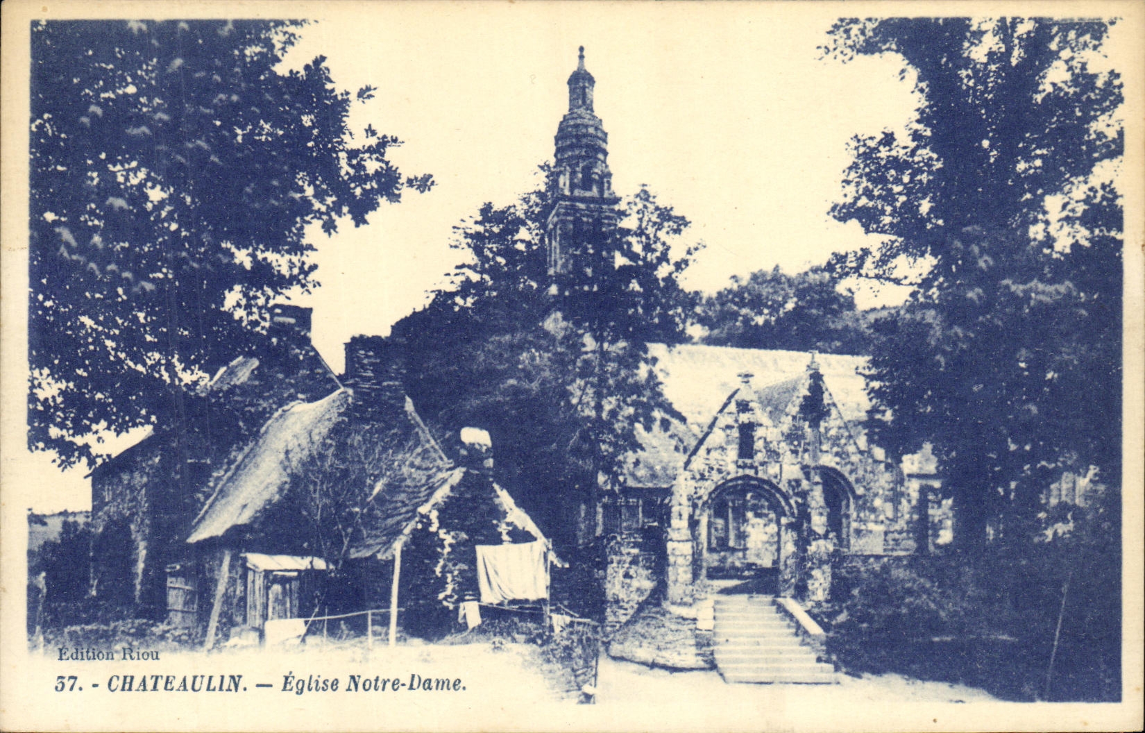VINTAGE POSTCARD Chateaulin Notre Dame Church