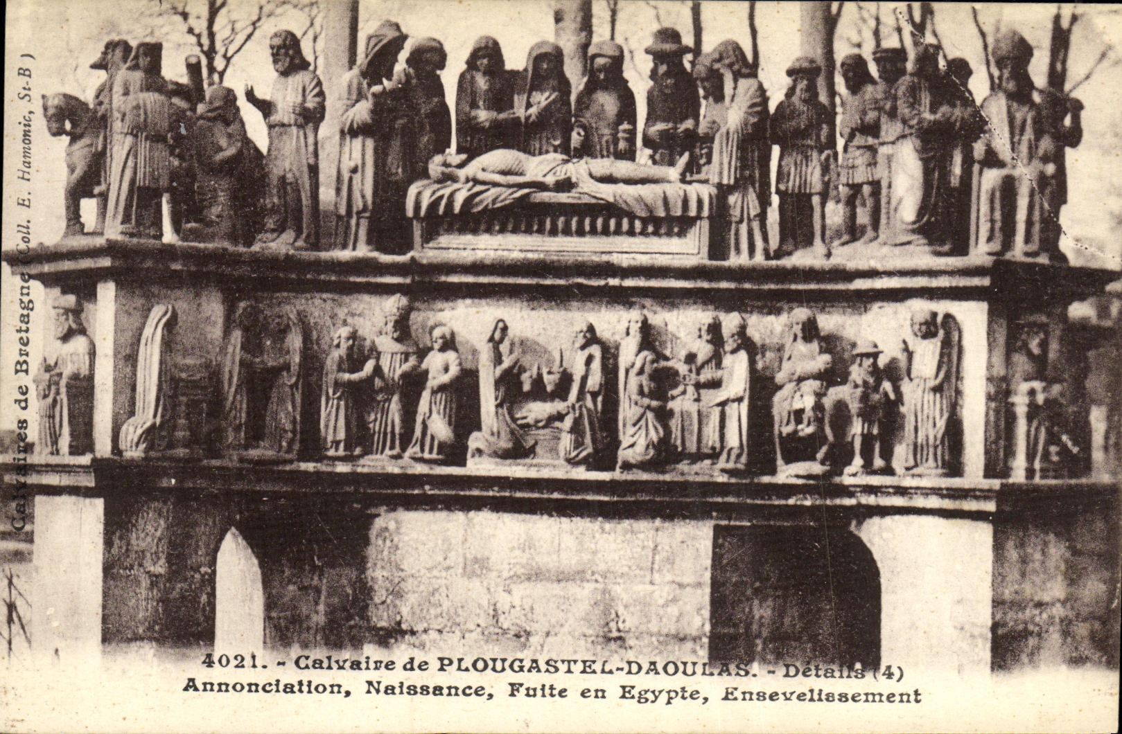 CPA Plougastel Daoulas le Calvaire Annonciation Naissance Fuite en Egypte Ensevelissement