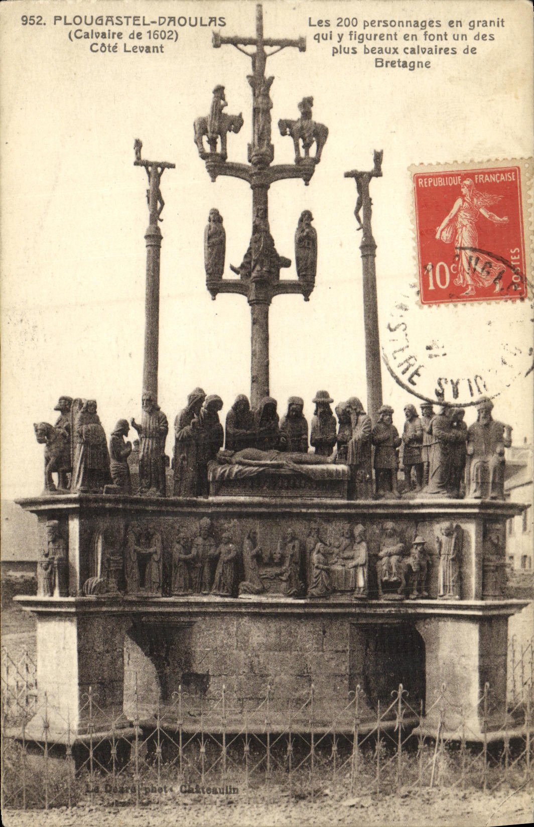 CPA Plougastel Daoulas le Calvaire Cote levant