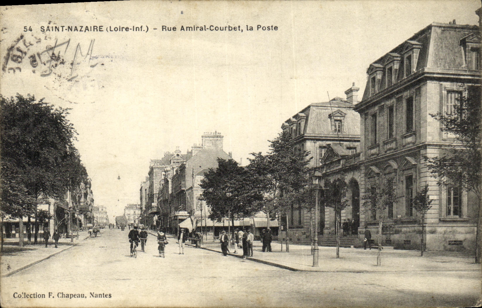 VINTAGE POSTCARD St Nazaire Street Admiral Courbet the post office