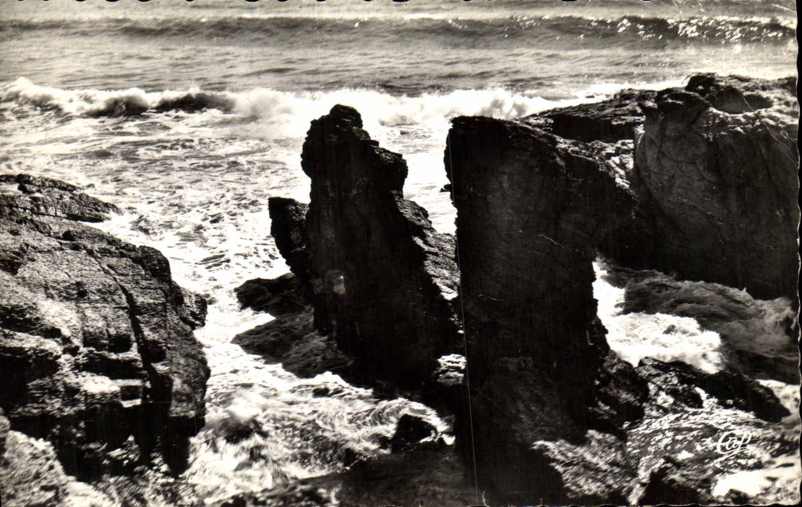 Rocas de Prefailles de la POSTAL de la VENDIMIA en el punto Gildas Saint