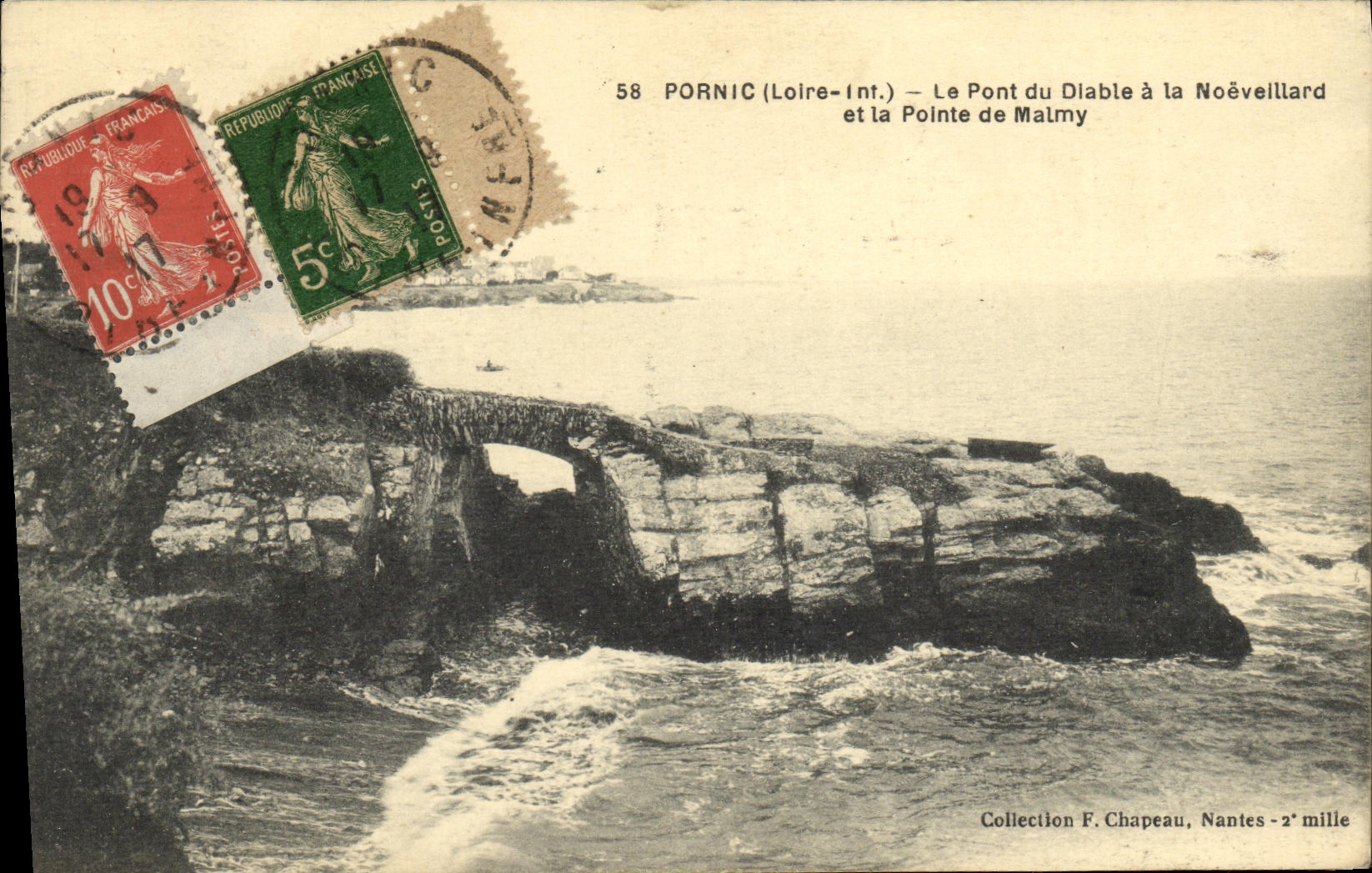 CPA Pornic Le Pont du Diable a la Noeveillard et la Pointe de Malmy