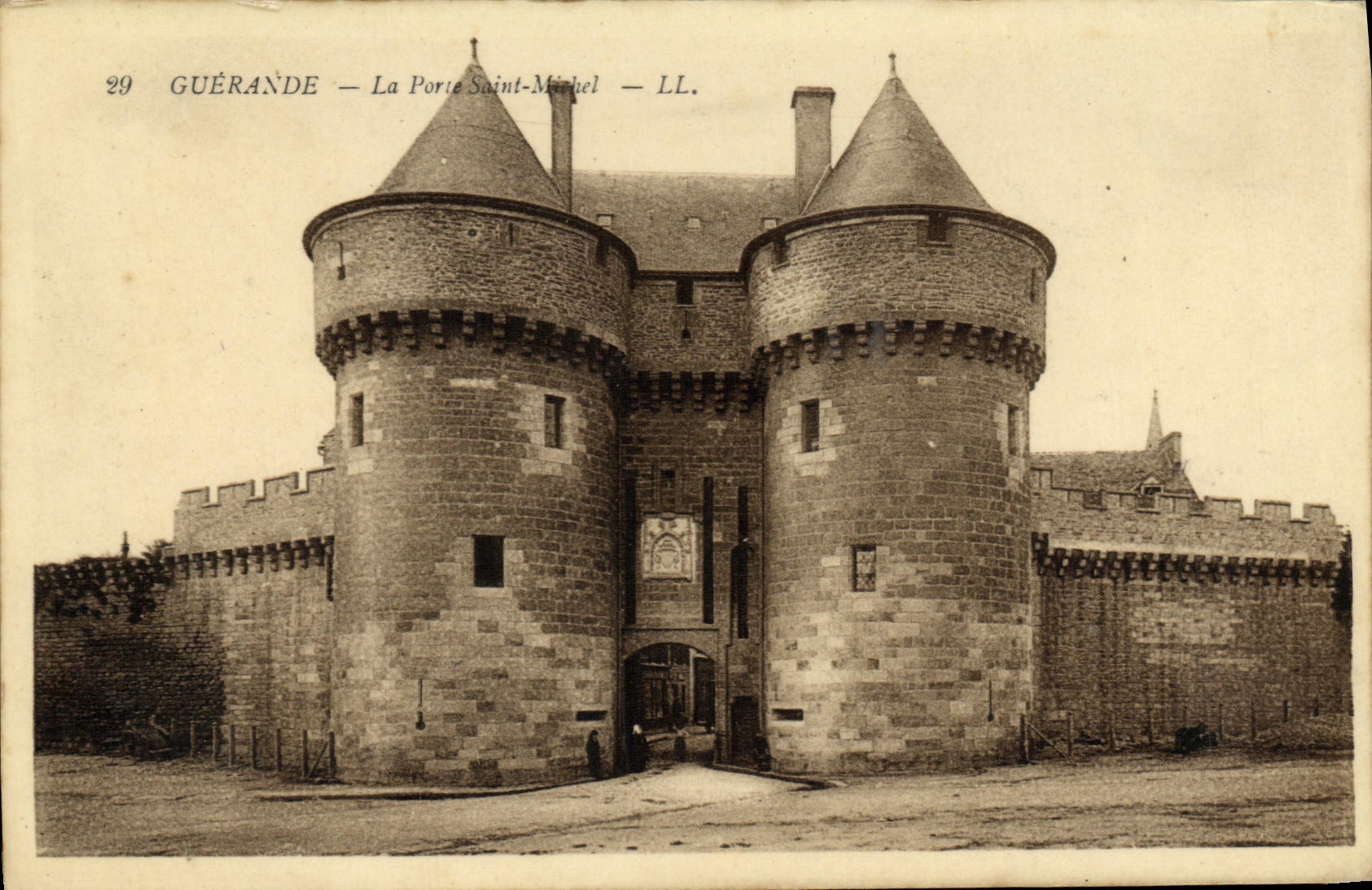 CPA Guerande La Porte Saint Michel