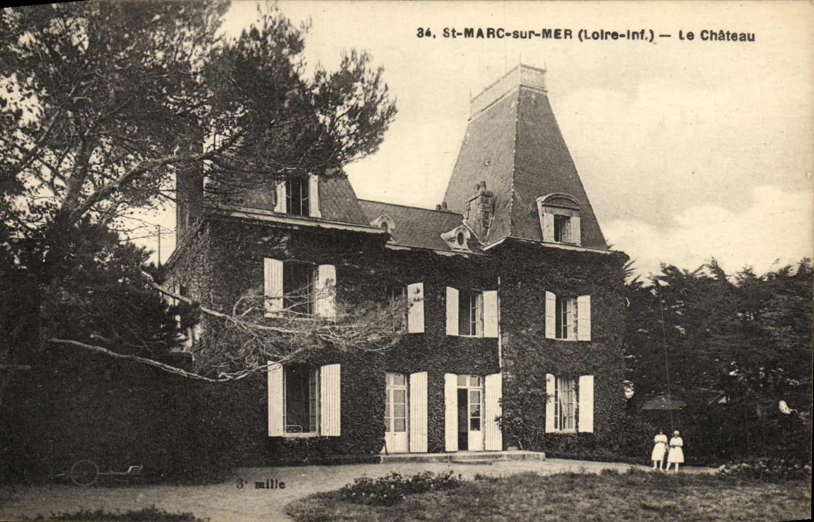 Orujo santo de la POSTAL de la VENDIMIA en el mar el castillo