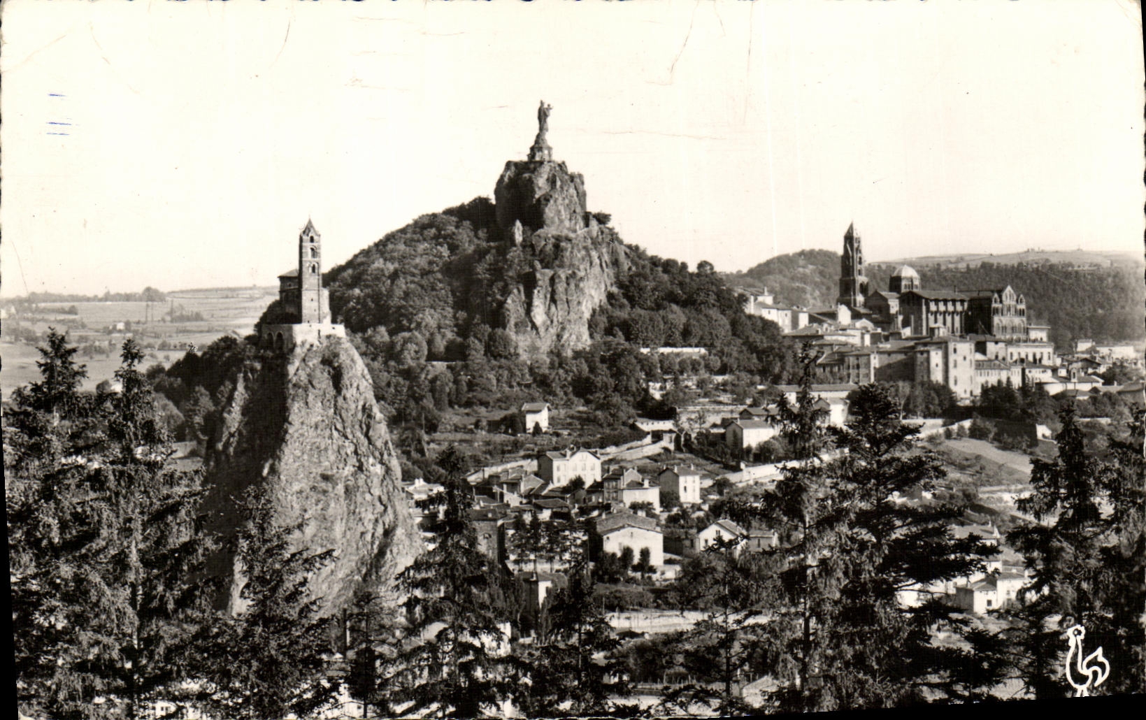 MODERN CARD Puy View