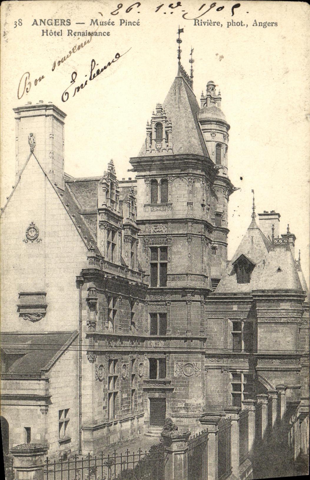 CPA Angers Musee Pince Hotel Renaissance